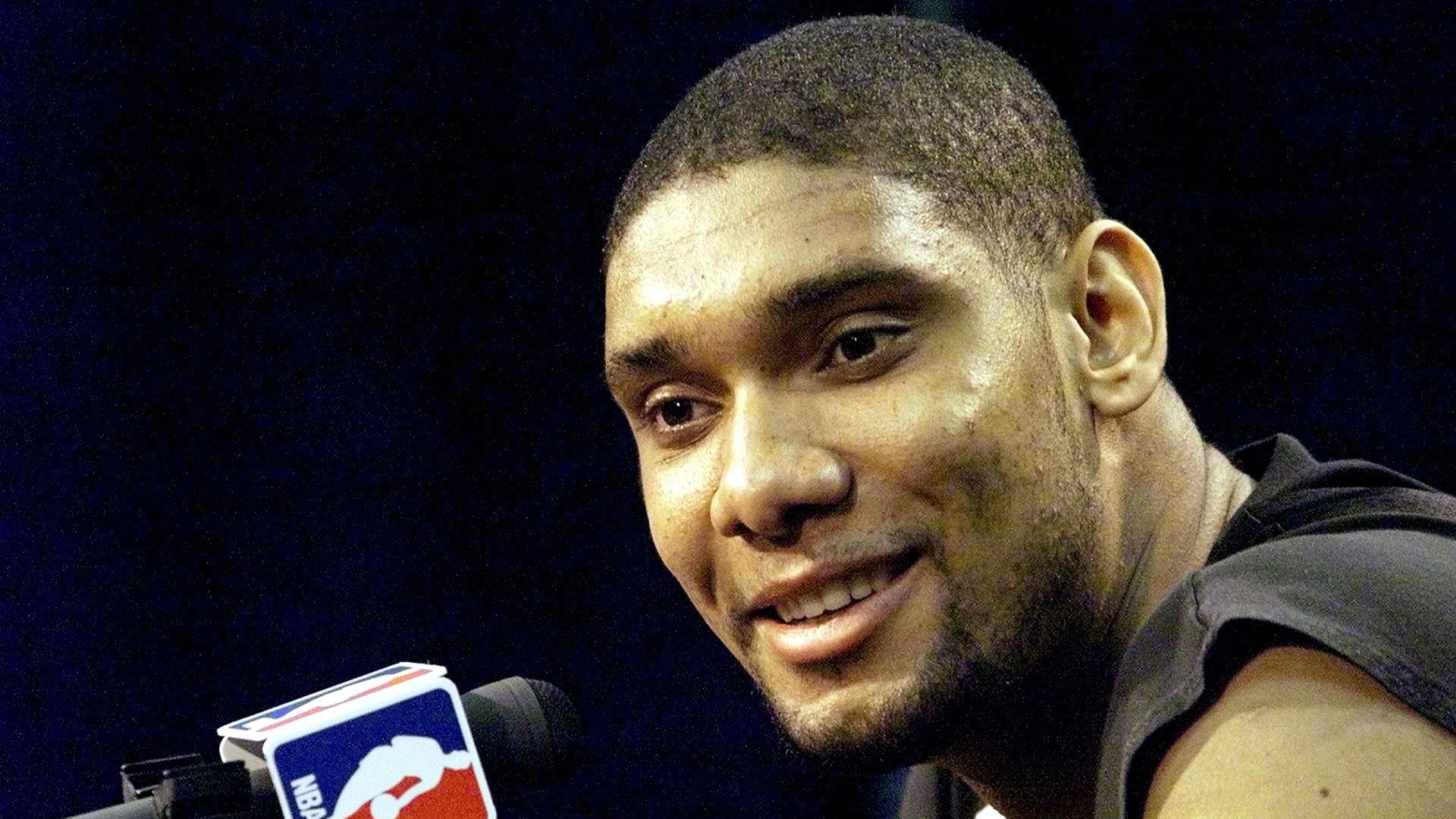 Tim Duncan at the 1999 NBA Finals